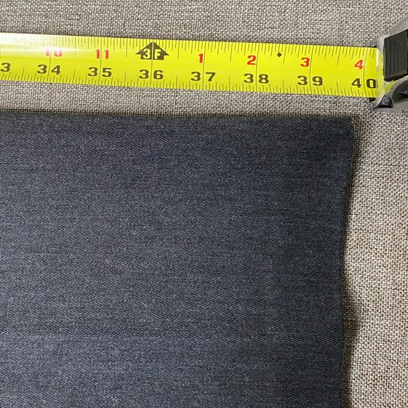 Dockers D2 Khaki Pants Men 34 x 30 Straight Fit Gray Flat Front Office Business - Picture 16 of 16